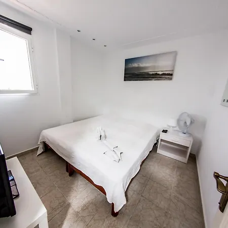 Perla Seven And Aparthotel 2*