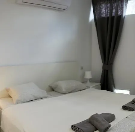 Perla Seven And Aparthotel